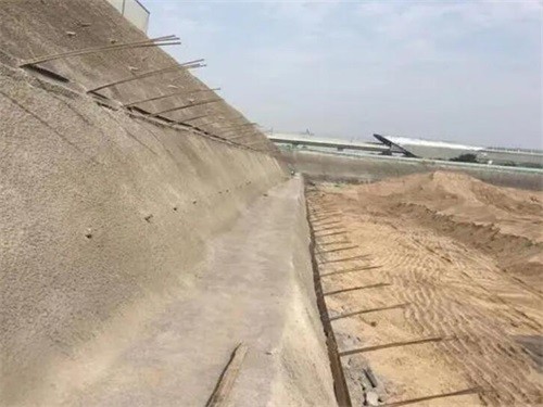 五通桥河道边坡加固